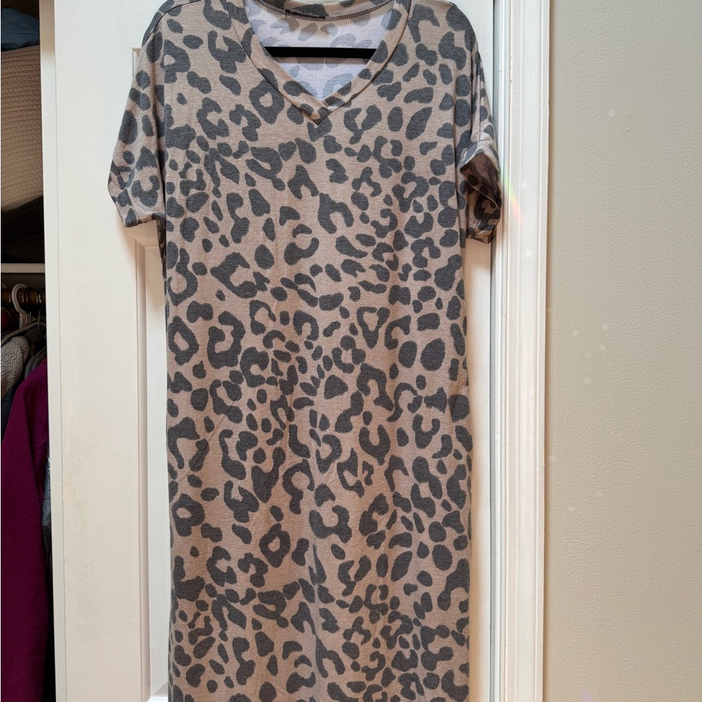 Pinkblush Bombom Leopard Print Maxi Dress can be Maternity Size Small